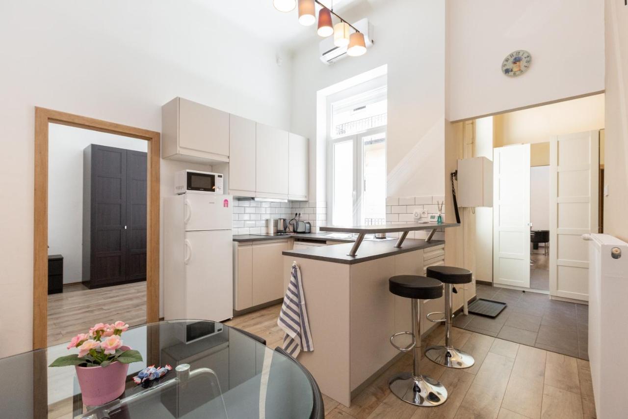 D78 Dohany Apartment Budapest Ngoại thất bức ảnh